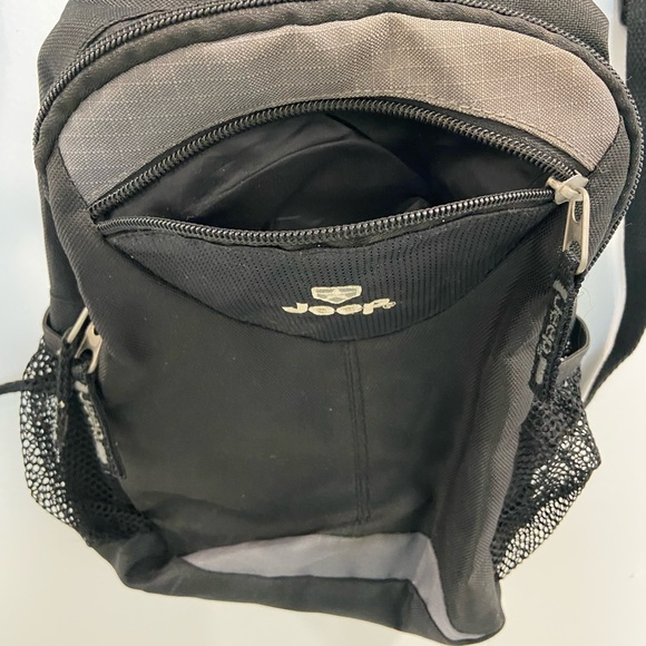 Jeep mini backpack - Picture 4 of 9